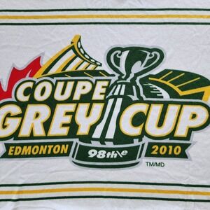 Edmonton Eskimos 98th‎ Grey Cup 2010 Fleece Blanket Elks Canada Football CFL Vtg